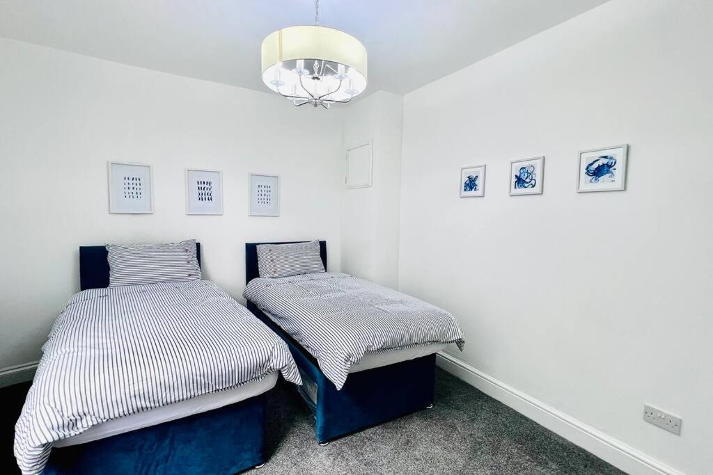 Flat 4 Marine Parade House, 1 East Cliff- Next To Dover Port, White Cliffs, Beach, Castle Екстериор снимка