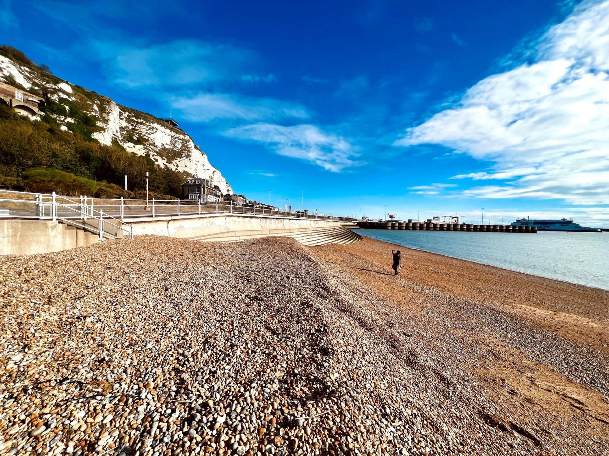 Flat 4 Marine Parade House, 1 East Cliff- Next To Dover Port, White Cliffs, Beach, Castle Екстериор снимка